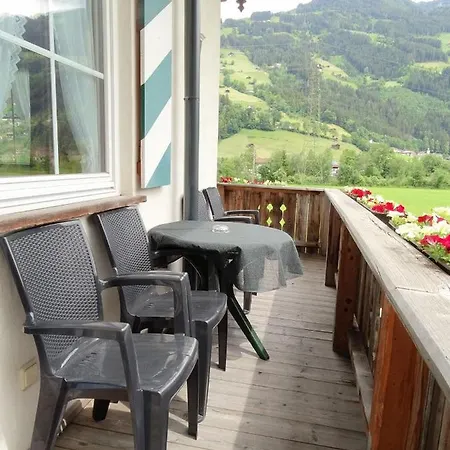 Tirol Apartmán *
